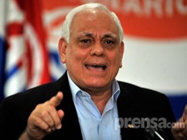 Caso Cemis es parte de la persecución de Martinelli, dice Doens