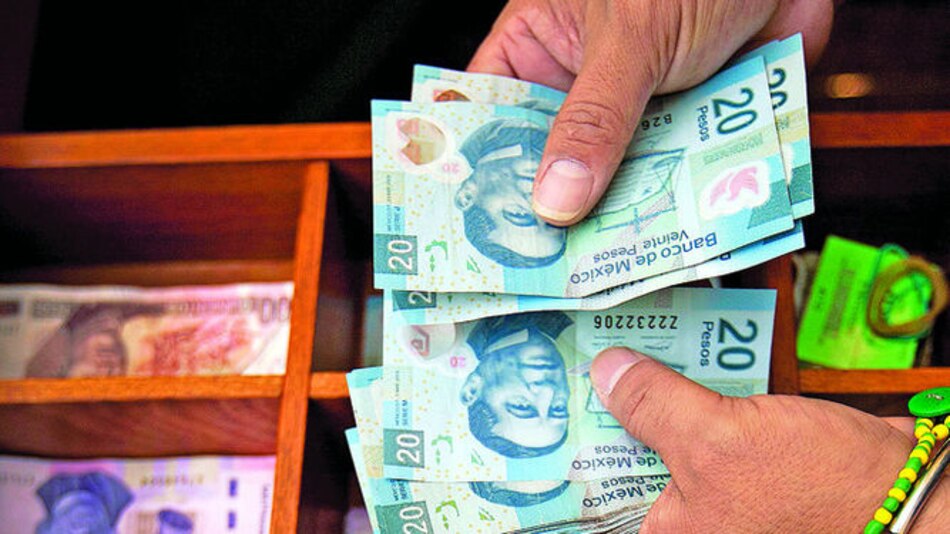 México ve caída en PIB anual