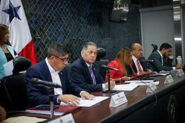PRD cierra filas a favor del nuevo contrato minero