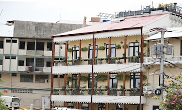 Joven muere al caer de un edificio sancionado por incumplimientos en el Casco Antiguo