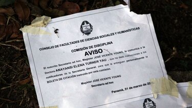 UP notifica a docente con una cruz; dicen que es ‘normal’