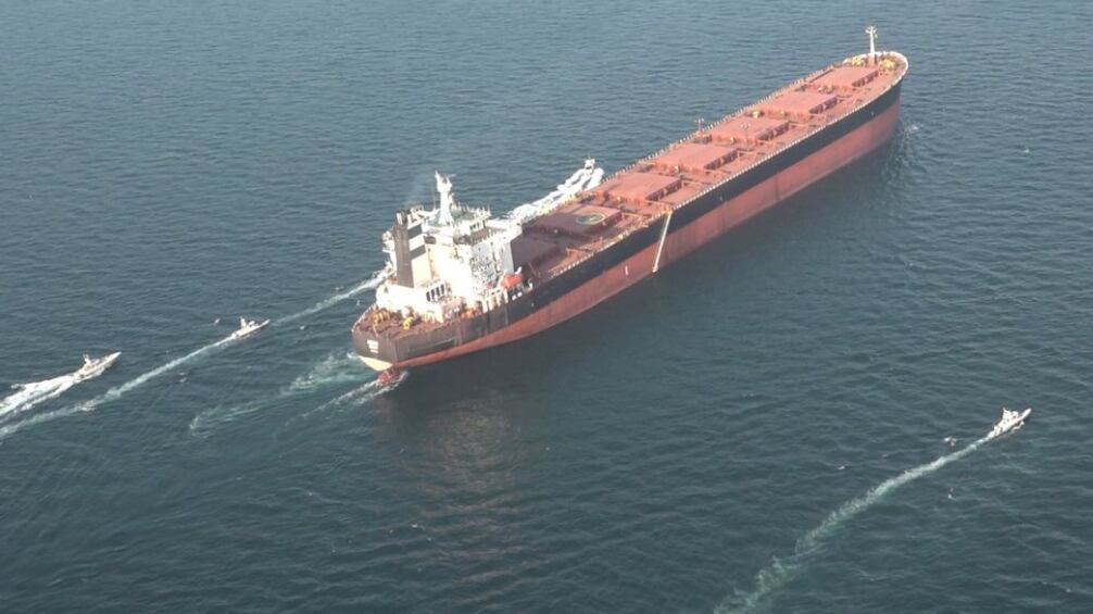 Ormuz en jaque: La guerra amenaza el petróleo mundial