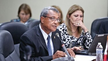 ¿Se queda Peñaloza en la Fiscalía Electoral?