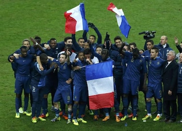 Francia remonta serie ante Ucrania y estará en Brasil 2014