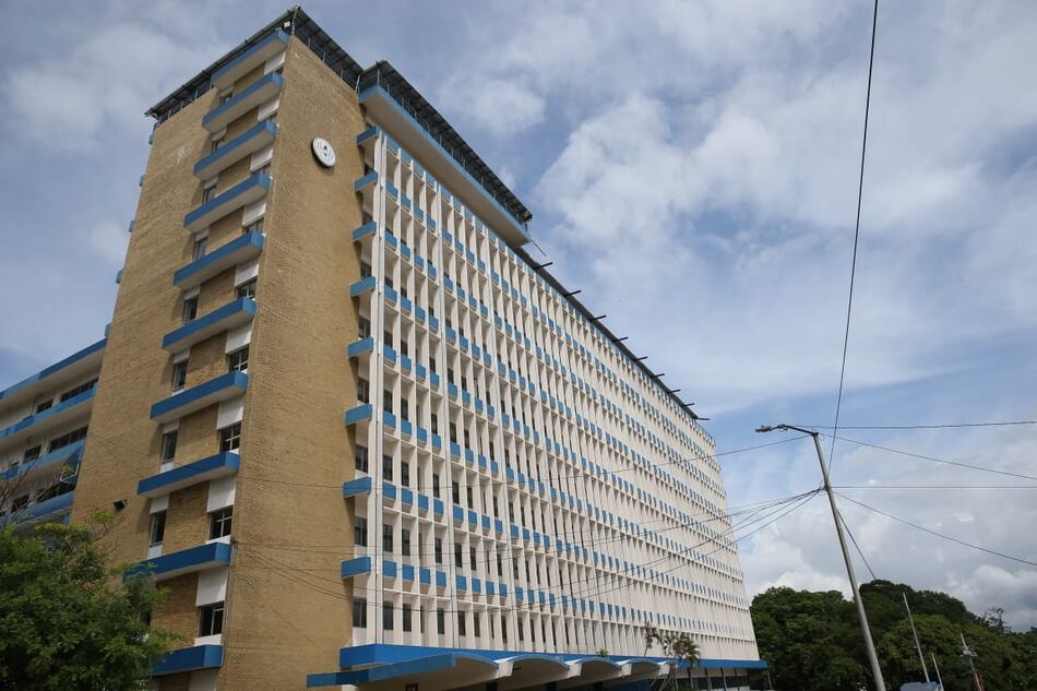 Seguro Social acepta renuncia del director médico del Complejo Hospitalario