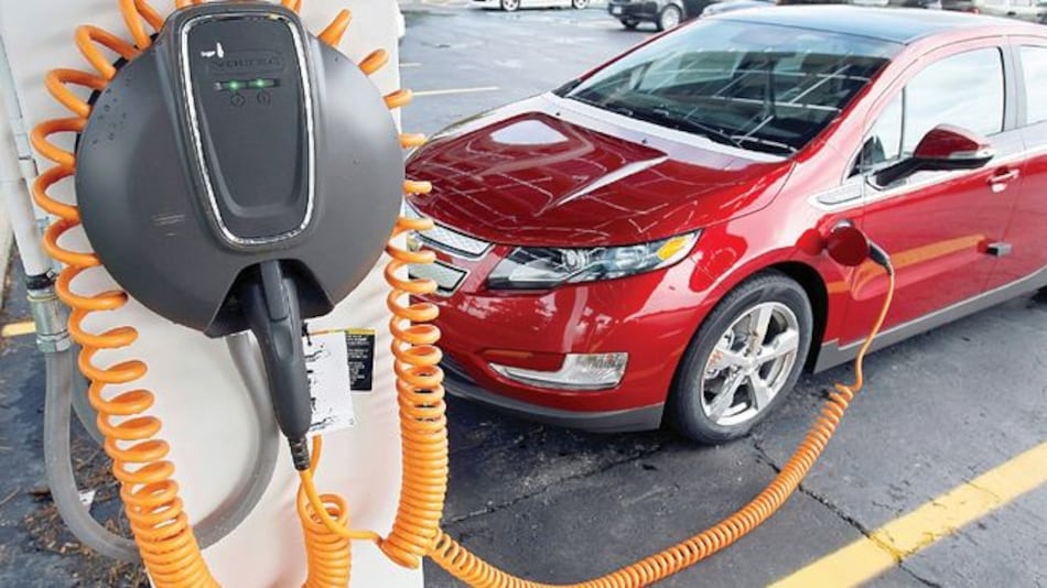 Donald Trump amenaza a GM tras anuncio de cierre de plantas