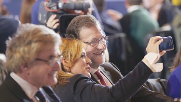 Españoles escogen hoy a su nuevo jefe de Gobierno