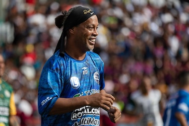 Vinícius acelera el paso y comparte el trono del MVP con Balogun