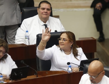 Dana Castañeda presidirá la Asamblea, con los votos de todos los partidos y el repudio de los independientes