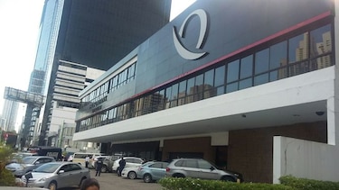 Superintendencias de Bancos y de Valores toman el control de Balboa Bank