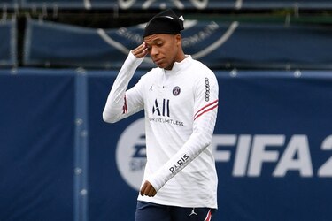 Mbappé vive ‘tranquilamente’ los rumores sobre su futuro, dice Pochettino