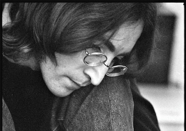 Gafas de sol de John Lennon, a subasta