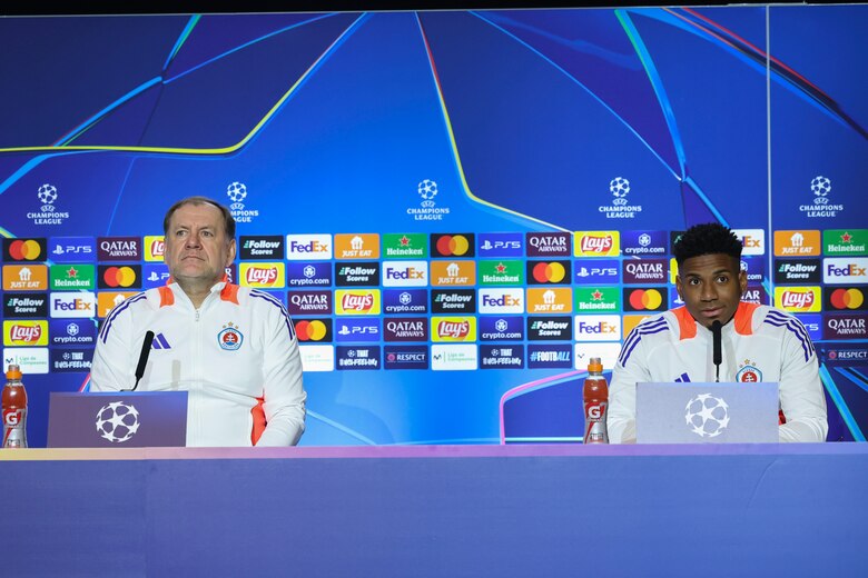 El panameño César Blackman destaca la categoría del Atlético y elogia la calidad de Antoine Griezmann