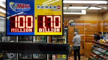 Premio mayor de la lotería Powerball llega a $1,700 millones en Estados Unidos 