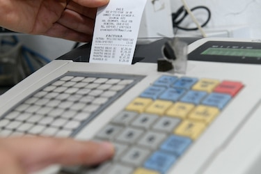 Desde enero de 2026, solo pequeños contribuyentes podrán usar el facturador gratuito