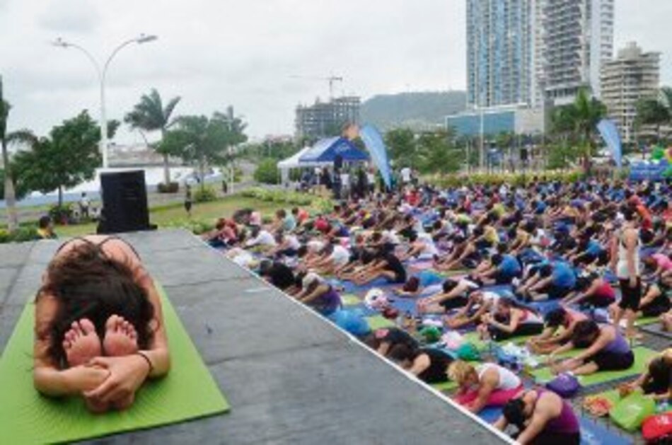 Una tarde de yoga y música gratis