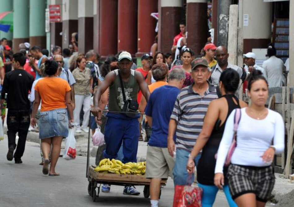 El mundo tendrá 7 mil millones de personas a final de mes