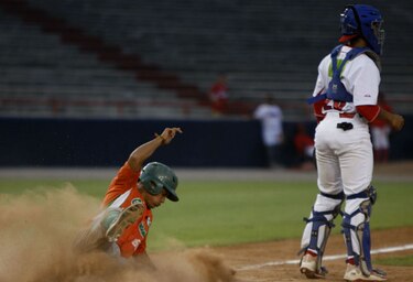 Panameños están en la mira de MLB para Serie Internacional