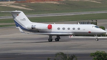 Avión con nueve personas a bordo cae en Venezuela