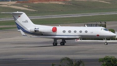 Avión con nueve personas a bordo cae en Venezuela