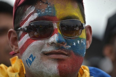¿Cómo vive un venezolano la transición en Venezuela?