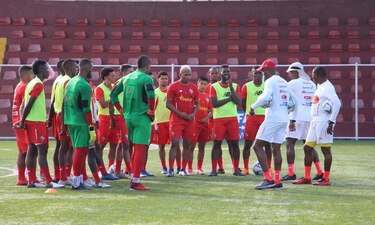 Dely Valdés arranca un proceso con objetivos claros