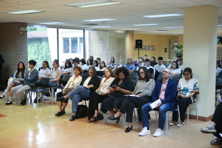 Escrituras de la memoria: las mujeres que siguen nombrando el dolor 