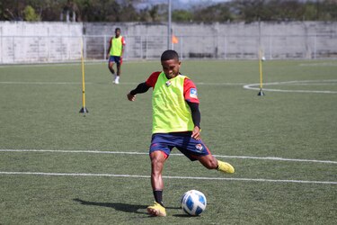 César Yanis dice que Panamá está obligado  a ganar en Costa Rica