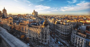 Récord de 49,823 nuevos casos de Covid-19 en 24 horas en España
