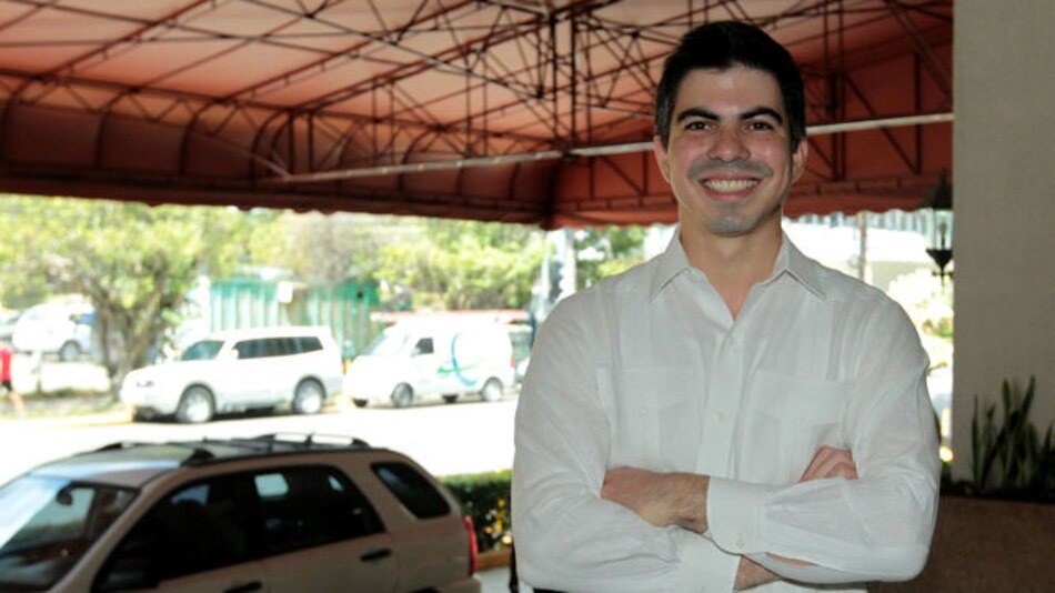 Richard Morales correrá como precandidato presidencial por el FAD