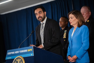 Nueva York impone la política más estricta de Estados Unidos sobre uso de la IA en las escuelas