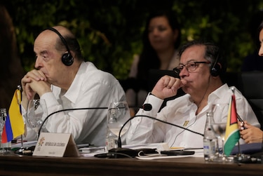 El excanciller Leyva considera ‘absolutamente ridículo’ decir que conspira contra Petro