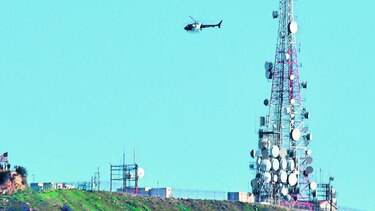 Bromista modifica icónico letrero de la meca del cine