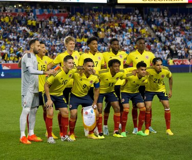 Colombia golea 4-1 a Guatemala