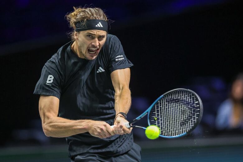 Alex Zverev se recuperó y mantiene viva la posibilidad de repetir en París