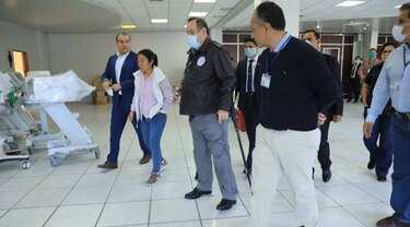 Medios de Guatemala prueban cercanía de Poll Anria al presidente Alejandro Giammattei
