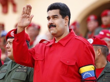 Maduro aprobará regulación 'muy estricta' sobre prensa