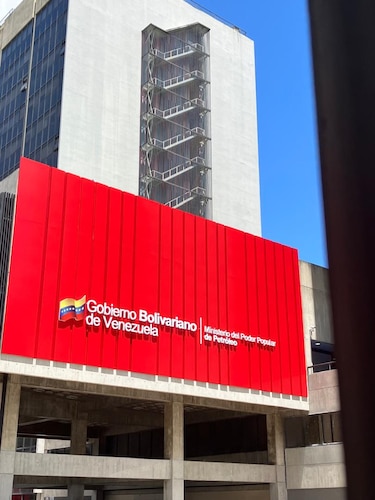 ¿Podrá Trump rescatar la industria petrolera de Venezuela del colapso de los últimos años?