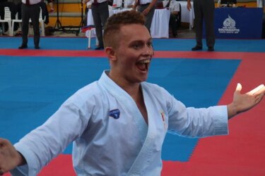 Karateca Héctor Cención consigue bronce en los Bolivarianos