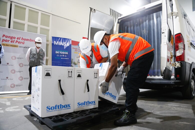 Covid-19: Siete gobiernos rechazan desclasificar contratos para vacunas por más de $3,747 millones