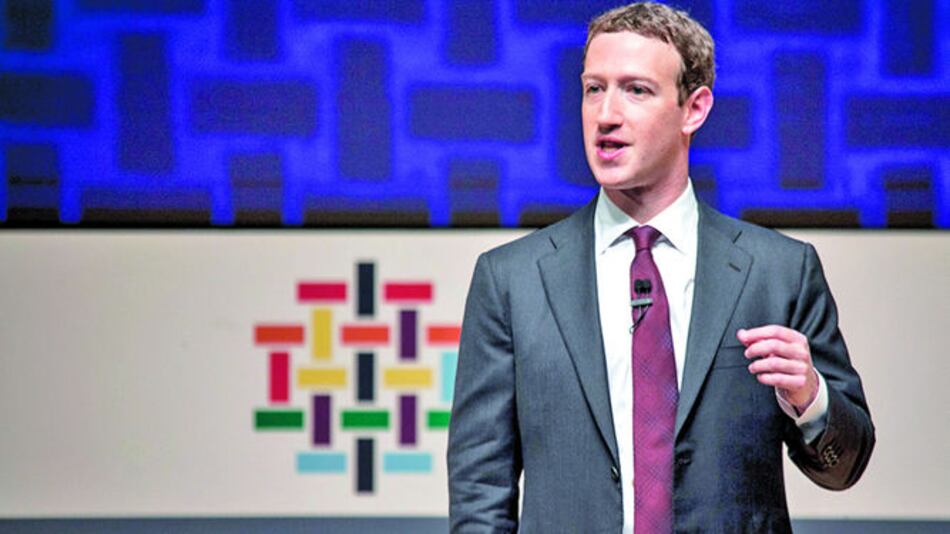 Traspiés de dron de Facebook