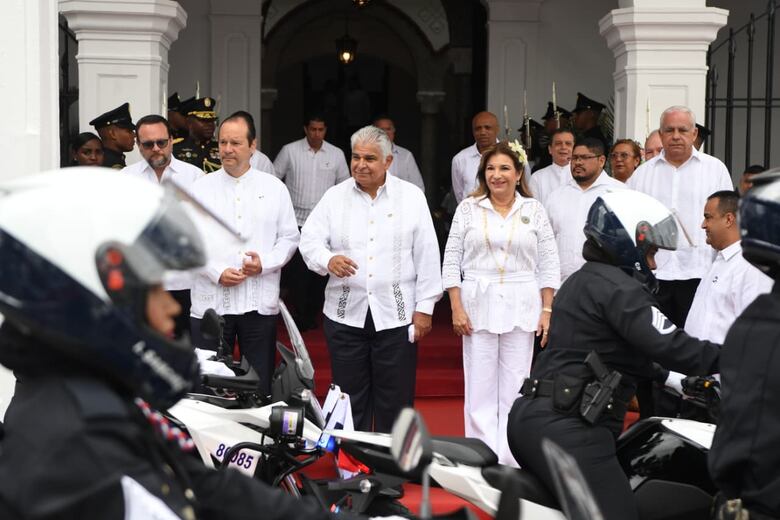 Panamá celebra el Día de los Símbolos Patrios con desfiles en el Casco Antiguo y Vía España