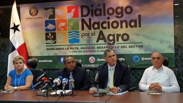 Asamblea Nacional impulsa diálogo por el sector agro
