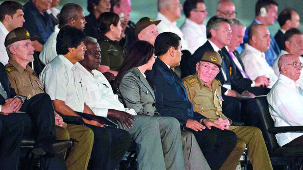Mandatarios latinoamericanos afines a la revolución cubana como Evo Morales, Rafael Correa y Nicolás Maduro, acompañaron a Raúl Castro en el homenaje póstumo a su he
