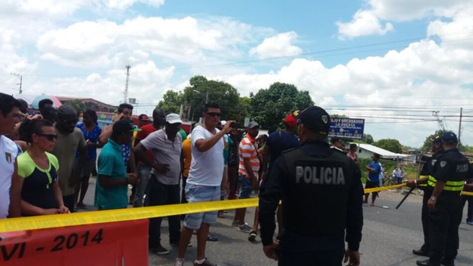 Cubanos cruzan la frontera hacia Costa Rica pero son interceptados