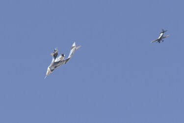 El vuelo de Virgin Galactic al espacio tuvo problemas en su ruta, según informe