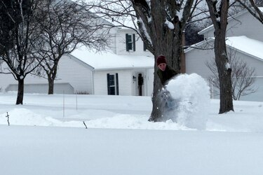 Al menos seis muertos y un millón de hogares sin electricidad por gran tormenta en Estados Unidos