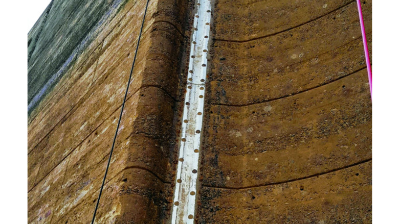 Mantenimiento en la esclusa de Pedro Miguel