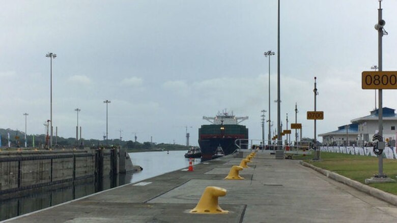 Se inicia el tránsito inaugural por el Canal ampliado