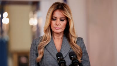Melania Trump afirma que no tenía ninguna vinculación con Jeffrey Epstein y pide a las víctimas que comparezcan 
